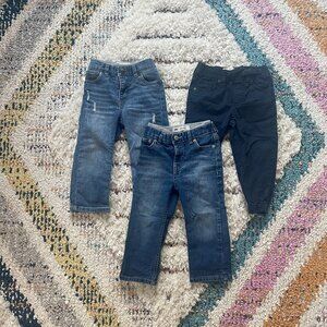 Levi's 24-Month Pants Bundle - 3 Pack
